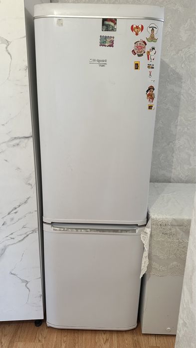 Продам холодильник