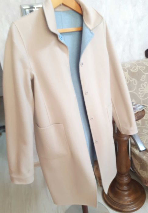 Продается пальто