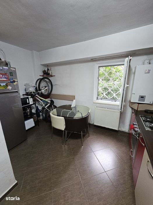 Apartament 3 camere Drumul Sarii | 13 Septembrie | centrala proprie