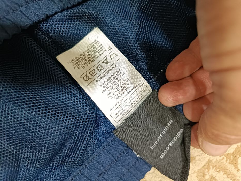 Оригинальные шорты adidas