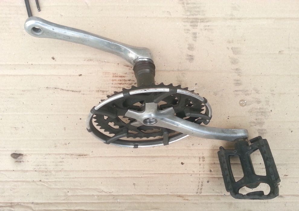 Pedalier piese bicicleta  Calitate