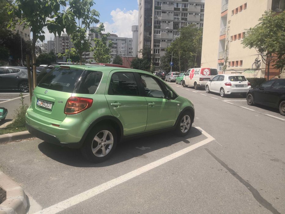 Vând Suzuki SX4 2008 | Keyless | Verde Metalizat | 1.6 Benzină (Lanț) | 171.000 km | Revizuit Recent | Cauciucuri M+S + Baterie Noi