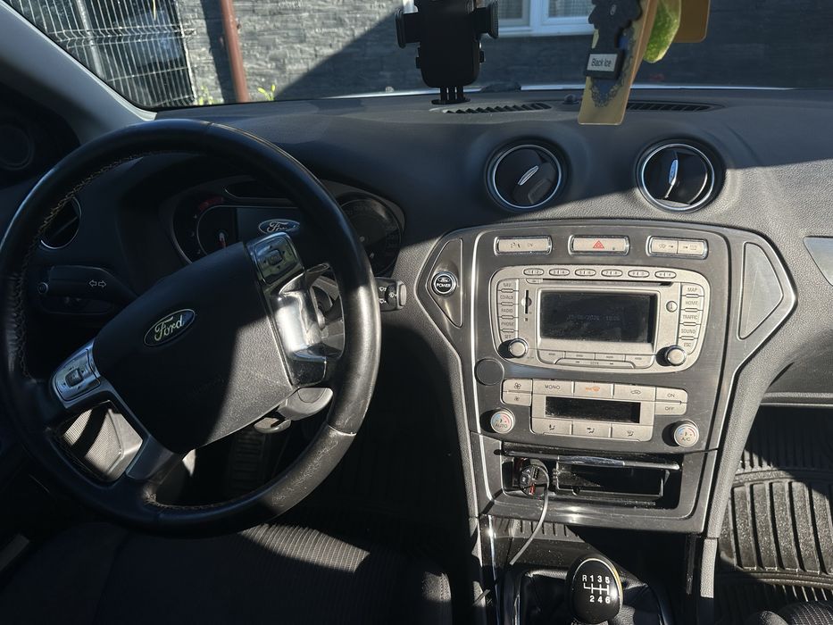 Ford mondeo mk4
