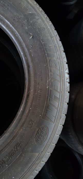 Гуми 2бр 195/65/15 - 1бр  - 30 евро