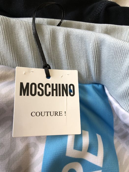 Pantaloni Moschino noi originali
