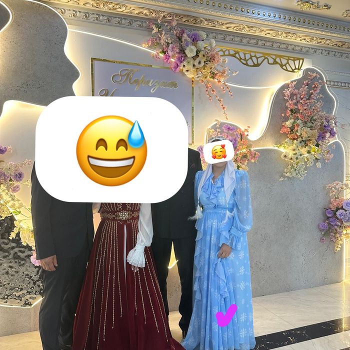 Платье     Голубое осень красивое