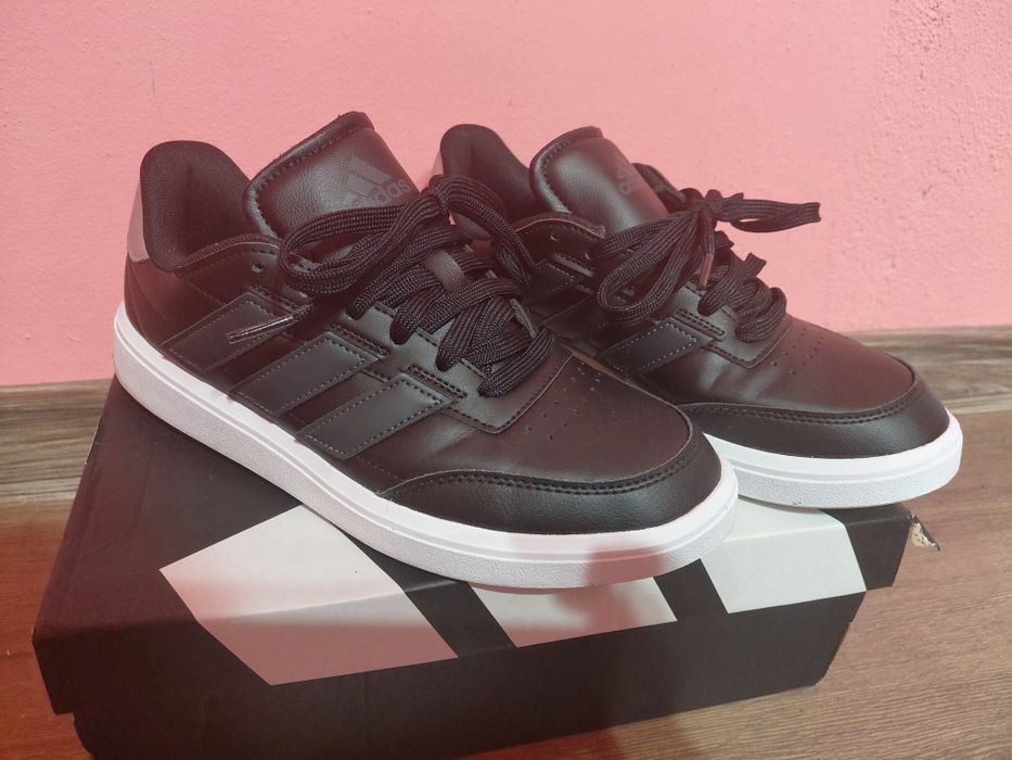 Adidasi barbati nr 40
