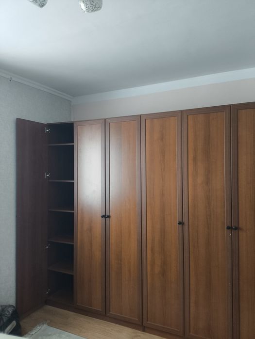 Продам шкаф. Срочно