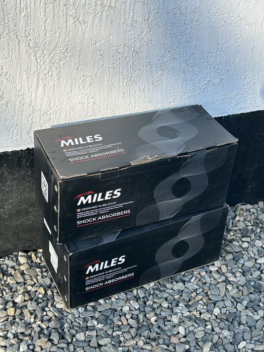 Амортизаторы Камри 35