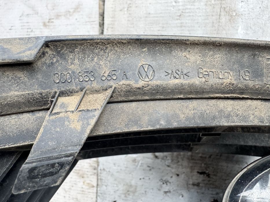 Grila proiector si proiector stanga fata passat b6 produse originale oem vw