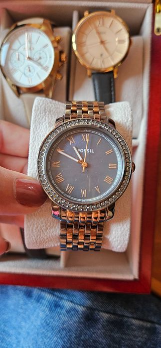 Дамски часовници Fossil