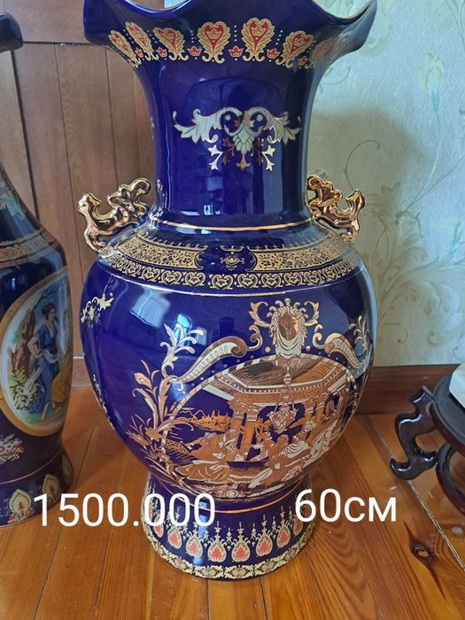 Продаётся итальянский декоротивные кувшины. Ценный вещь