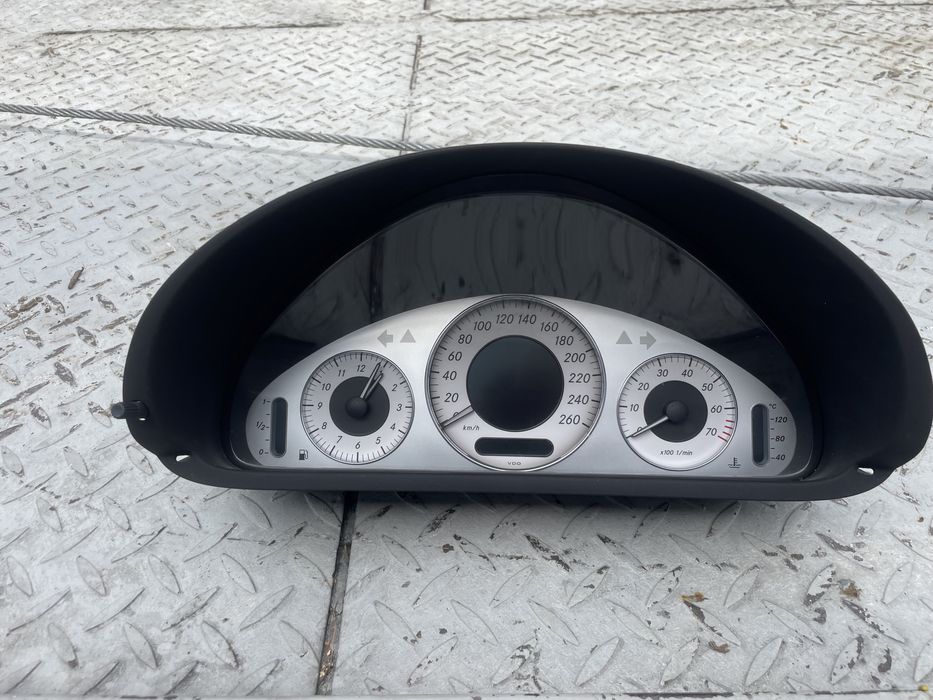 Километраж за Mercedes Clk350 W209 Facelift