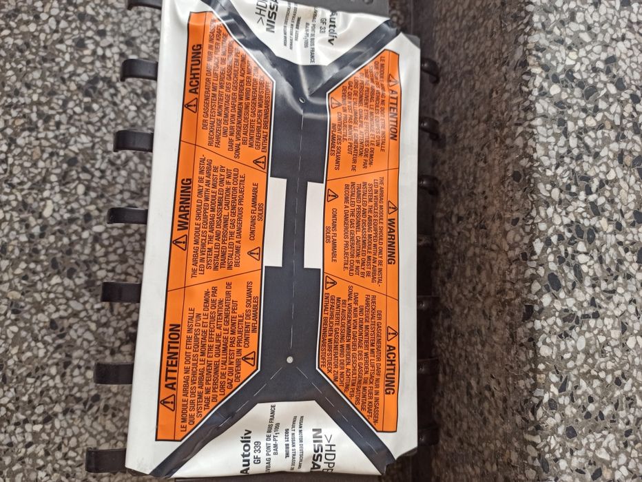 Преден десен  аербег и централа за Нисан Кашкай, колан за Нисан