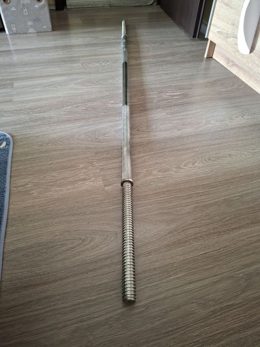 Продавам лост ф 28 и тежести