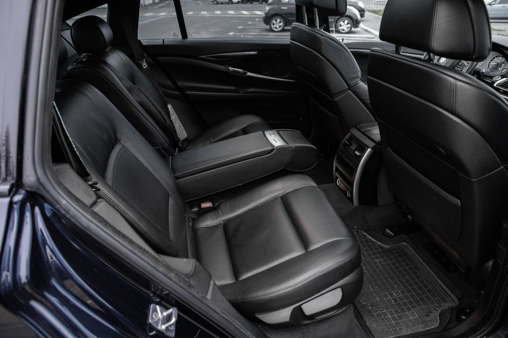 Bmw 530 Gt x-drive 2012 245 cp /camera 360/panoramic /top