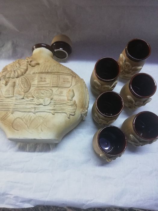 Sticla+6 căni ceramică