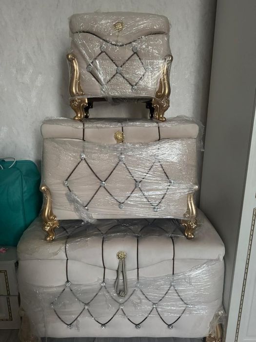 Сундуки, почти новые