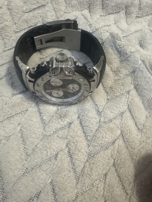 Tissot t-race sapphire crystal