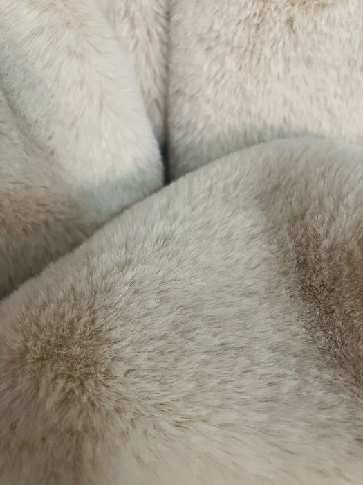 Продам шубку , мех искуственный