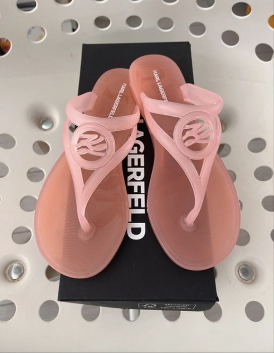Papuci Karl Lagerfeld marime 35 noi