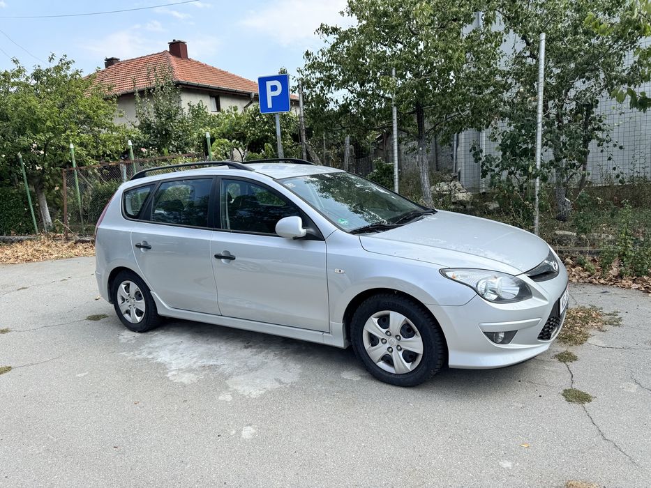 Hyundai i30  Година 2010