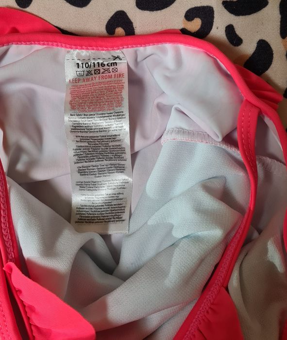 Costum de baie fetițe.