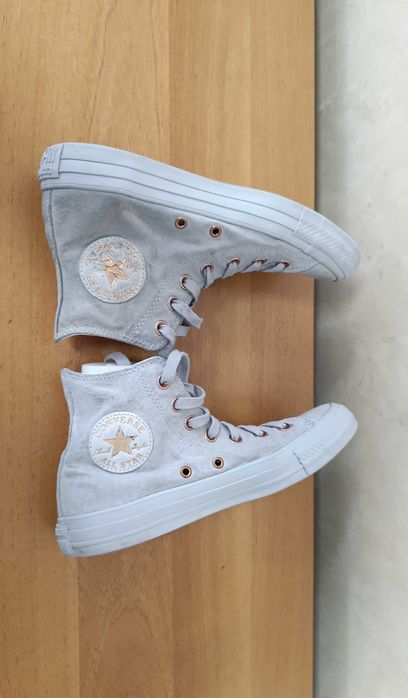 Converse-Много Запазени