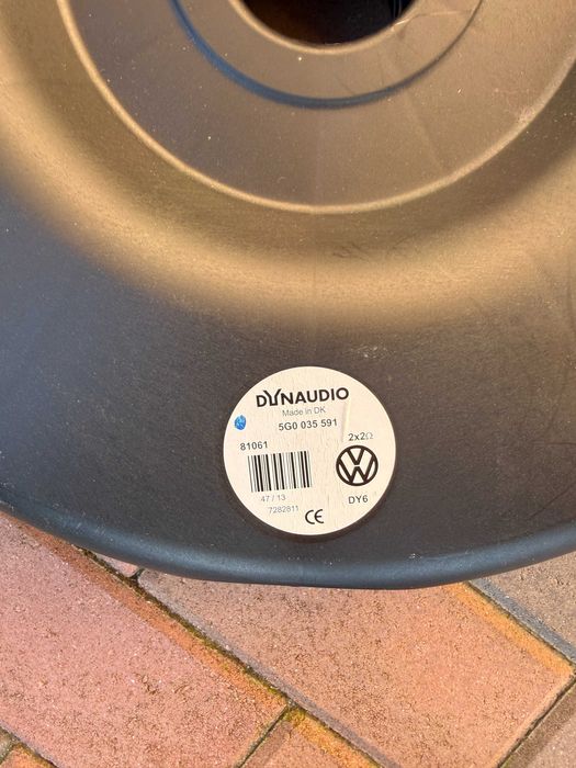 Subwoofer DYNAUDIO VW Passat B8 CC,Golf 7,8
Original