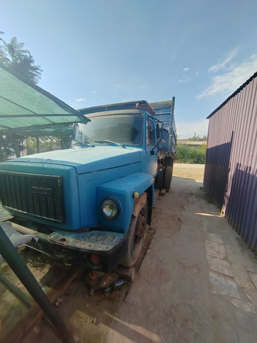 Gaz 53 sotiladi xolati yaxshi gaz ballonllari bor