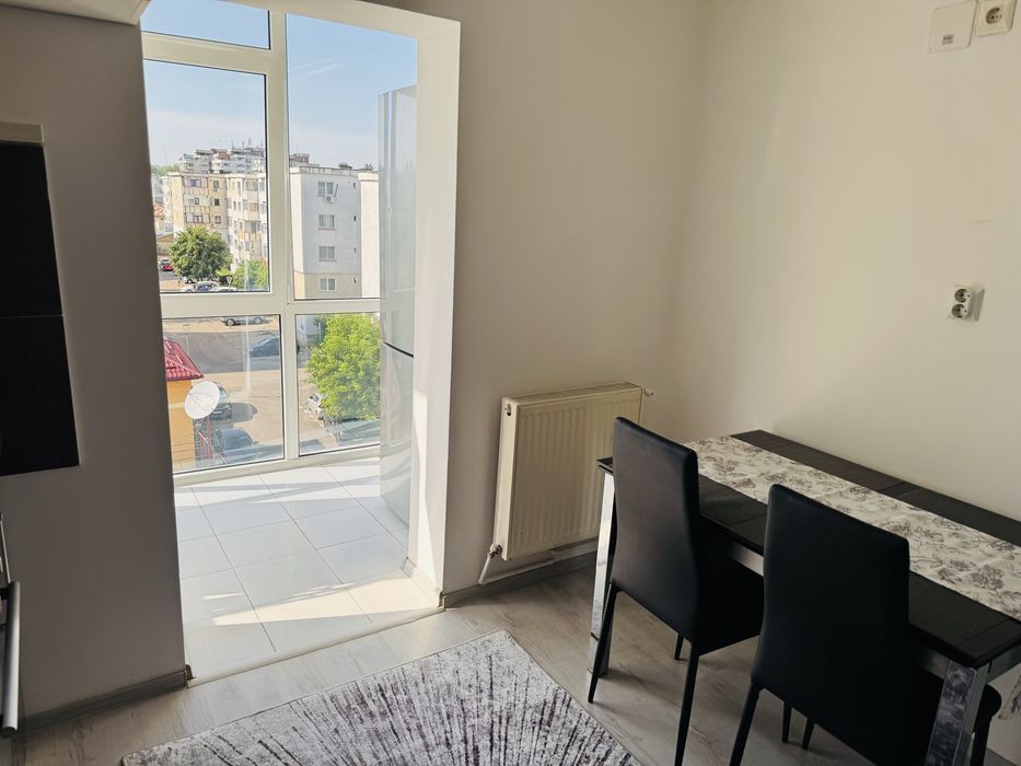 Inchiriez apartament 2 camere strada Sfanta Vineri