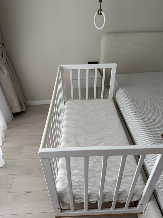 Продам детскую кроватку