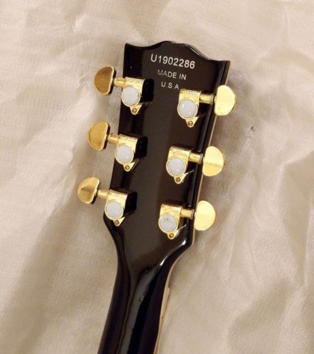 Электро-гитара  L.P.GIBSON