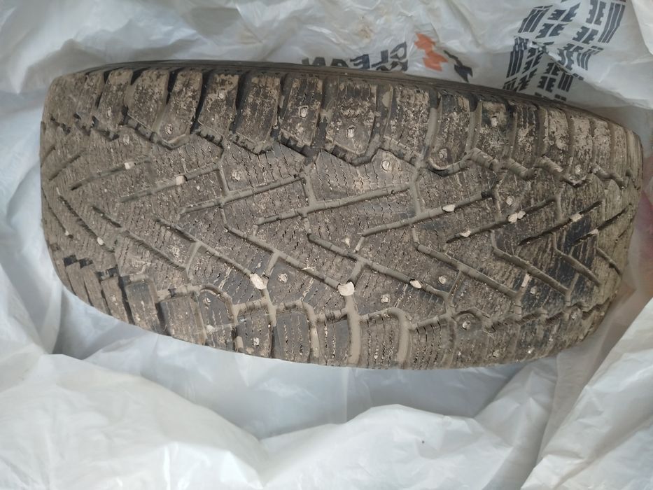 Продам  шины  Pirelli  в хорошем состоянии