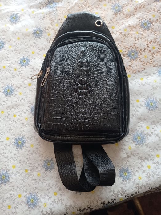 Сумки через плечо