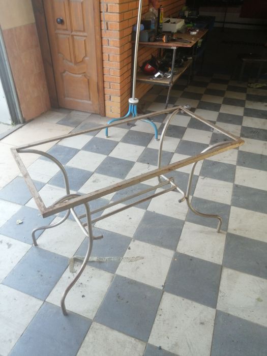 Продам Каркасы стола