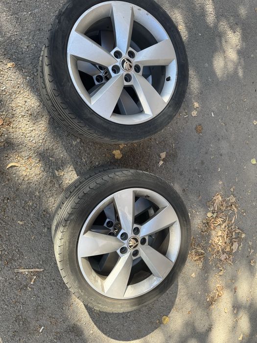 17 ки Оригинални Джанто с гуми за Шкода Рапид Фабия