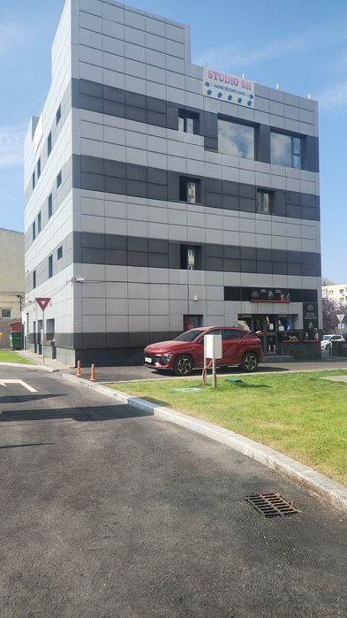 Apartament mobilat de inchiriat