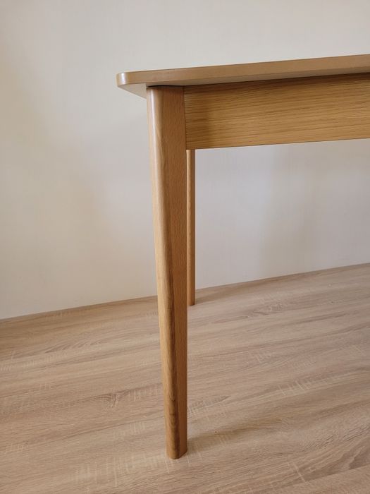 Стол обеденный натуральный шпон