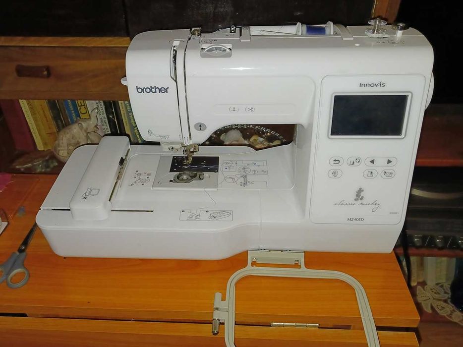 Masina brodat, usb modele si program edtitare