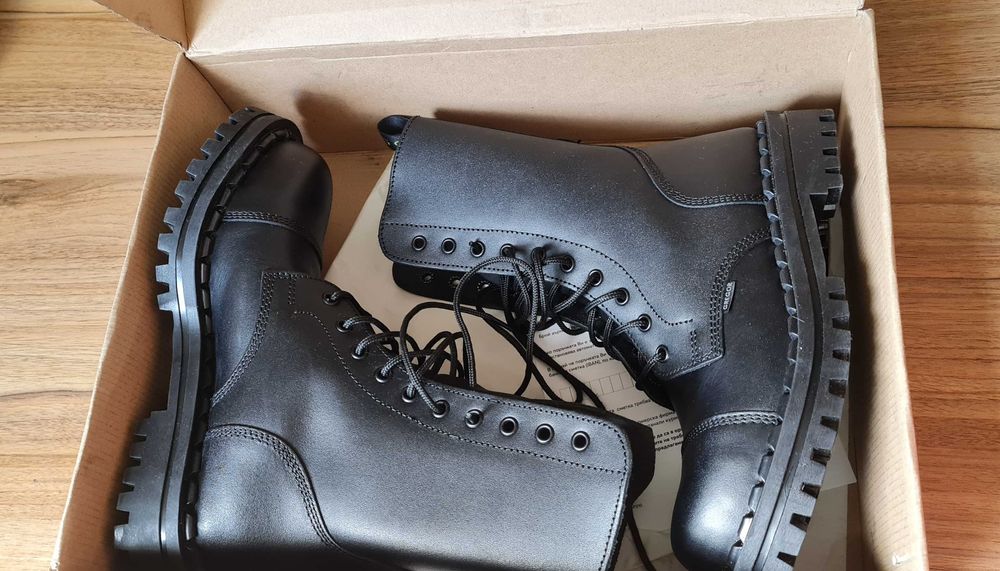 Дамски кубинки от естествена кожа