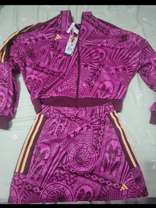 Costum fete adidas