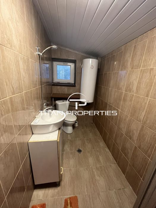 Дава се под наем Къща в Варна, Левски - 150 кв.м за 800 € - Снимка #8