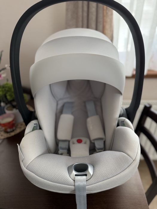 Cybex Cloud T i-Size Plus Platinum White