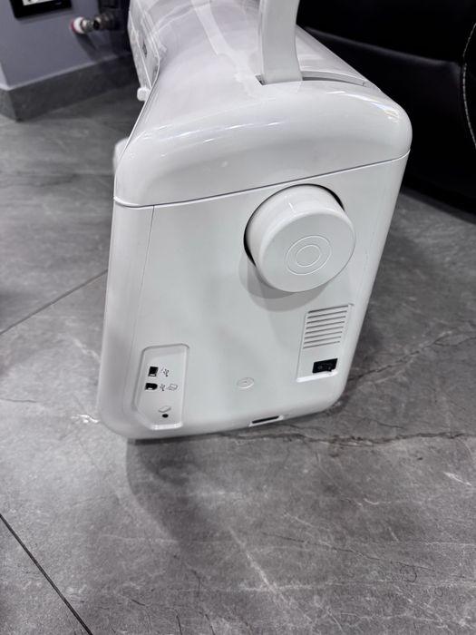 Masina de cusut brother innov-is vq2 (2 bucati )