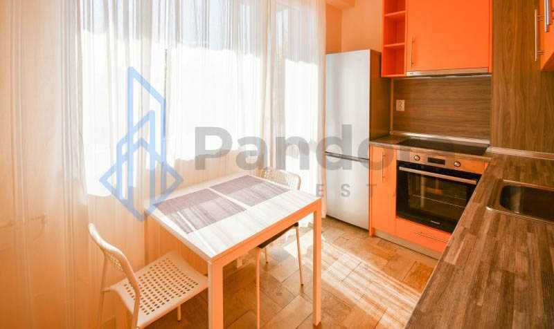 Двустаен апартамент под наем в кв. Младост 1