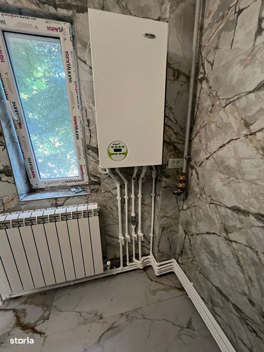Vand Apartament Cu 2 Camere