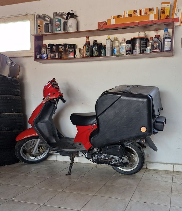Scuter Livrari TGB Delivery 49cc