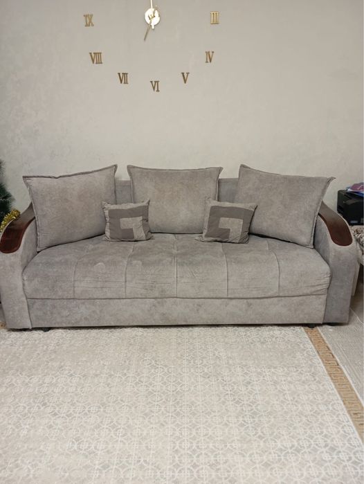 Диван,2,15,Почти новый