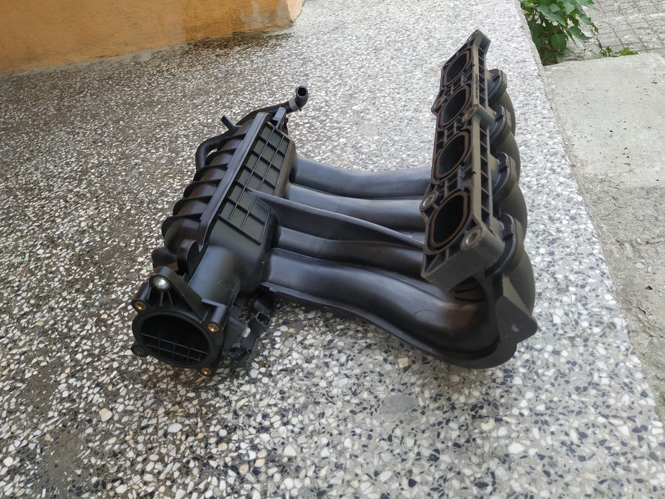 Всмукателен колектор за Нисан Кашкай